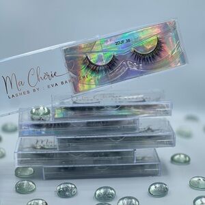 Dove Natural Look lashes 2DJF36